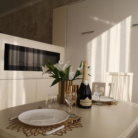 Lux Apartment,10 Фонтана,До Моря 5 Минут Odessa Luaran gambar